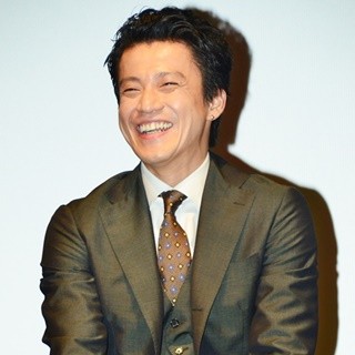 小栗旬、"規格外"の敵と激しいアクションで「事故にあったような衝撃」