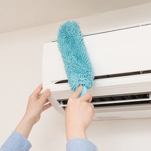暖房シーズン終了! 家庭でできるエアコンクリーニングの方法と注意点