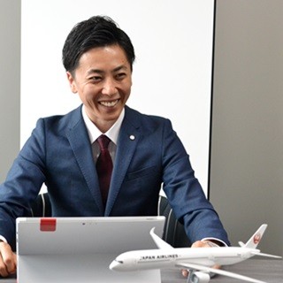 JAL岡本さんがニコニコ超会議で踊るわけ--「本気のJAL」が目指すもの