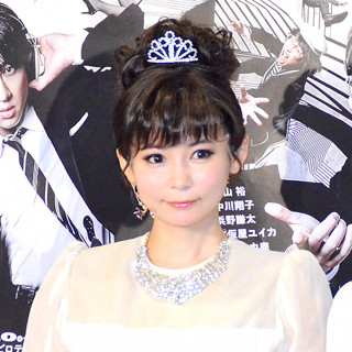 中川翔子、横山裕は「ゼウス様」- ジャニーズで培われた座長力に感動