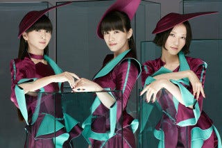 Perfumeの今に迫る Perfume スペシャルプログラム Collaboration が放送 マイナビニュース