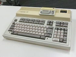 おっさん感涙!! 「pasocomMini MZ-80C」を見て触った | マイナビニュース