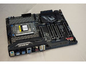 COMPUTEX TAIPEI 2017 - GIGABYTE、未発表の「AMD X399」マザーボードをチラ見せ