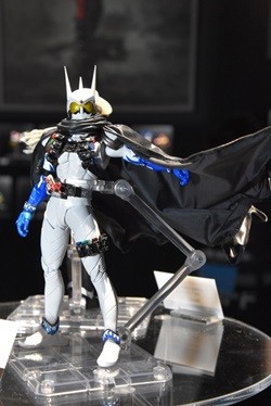 S.H.Figuarts（真骨彫製法） 仮面ライダーエターナル、ジョーカー eva