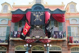 TDL『パイレーツ･オブ･カリビアン』イベント開幕! "宝"を探す謎解き企画も