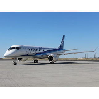 MRJ、パリ・エアショーに向け欧州初上陸--ANA塗装の3号機を3日間展示