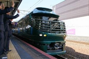 JR西日本「トワイライトエクスプレス瑞風」下関駅に到着、2日間の旅終える