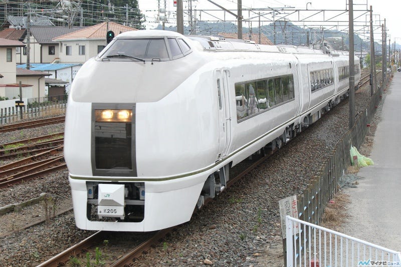 JR常磐線いわき～竜田間に651系の普通列車 - 竜田～富岡間10/21運転