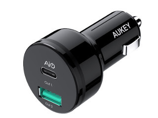 AUKEY、USB Type-C搭載・急速充電対応のカーチャージャー「CC-Y9」