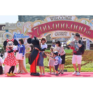 東京ディズニーランド&シー、7億人目突破--開園から34年108日