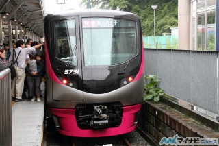 京王電鉄の新型車両5000系、デビュー前に試乗「京王らしくない」走りを体感