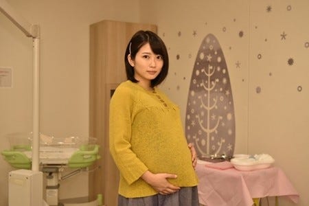 志田未来 コウノドリ で妊婦役 14歳の母 以来11年ぶりの 出産 に挑む マイナビニュース