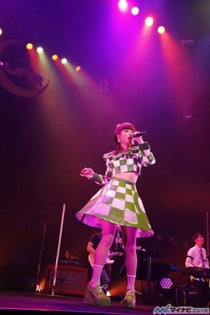 春奈るな、3rdアルバム『LUNARIUM』のワンマンライブを六本木で開催