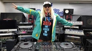 DJ KOO、脳動脈瘤からの復活を報告「この先の人生が見えなくなった」