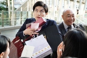 三浦春馬が街で絶叫「日本一の処女なんだよ!」-オトナ高校Pの第6話"復習"