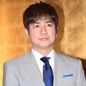 紅白司会の二宮和也、櫻井翔から"安定感"学ぶ「どしっとした感じ」