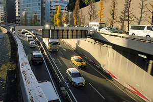 年末年始、戦慄すら覚える高速道路渋滞！ なぜあの高速は報道されないのか