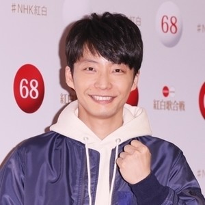 星野源 アッシュから黒髪に戻す 新鮮な気持ち やってよかった マイナビニュース