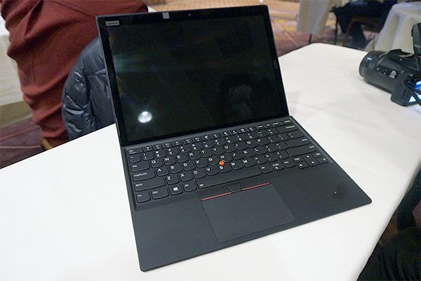 ThinkPad X1シリーズ3兄弟の2018年モデルはどこが変わったのか? 写真で実機をチェック | マイナビニュース