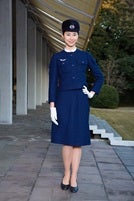 エールフランス、歴代のCA制服全13着を披露--日本就航65周年記念で