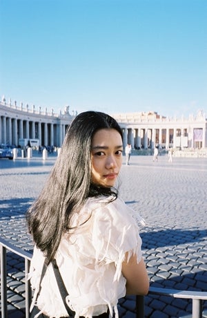 杉咲花、1st写真集3月発売「愛おしい旅でした」 私服&すっぴんも披露