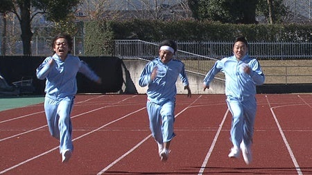 運動神経抜群のみやぞん 大先輩 諸星和己とガチンコ腕相撲対決 マイナビニュース