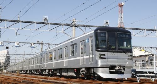 東京メトロ日比谷線13000系に名曲流れる 車内bgm試験運用を実施