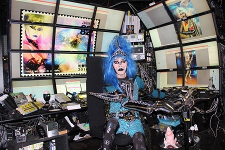 ジャガーさん Dvd特典映像で 宇宙船ジャガー号 を徹底紹介 マイナビニュース