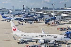 ANA・JAL、それぞれの成長戦略を描く事業計画の読みどころ