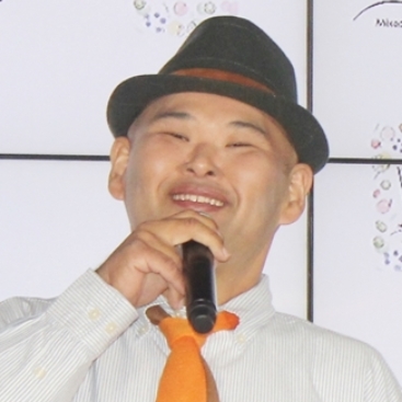001のalt要素