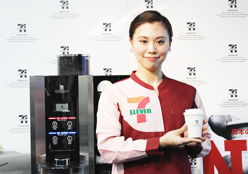 生まれ変わった「SEVEN CAFE(セブンカフェ)」とは?