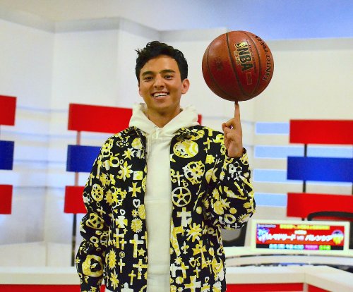 満島真之介