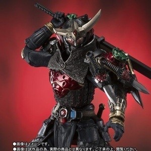 「仮面ライダー鎧武」イチゴアームズが忍者アレンジの新解釈フィギュアで登場