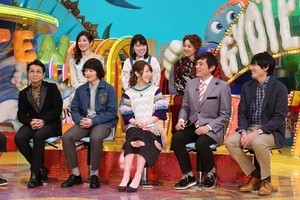 博多華丸、距離感狂って漫才中にマイク激突 - 大吉「台無し!」