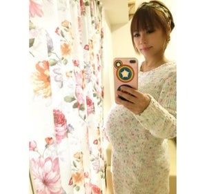 浜田ブリトニーが妊娠、未婚の母に「精一杯の愛情を注いでいく」
