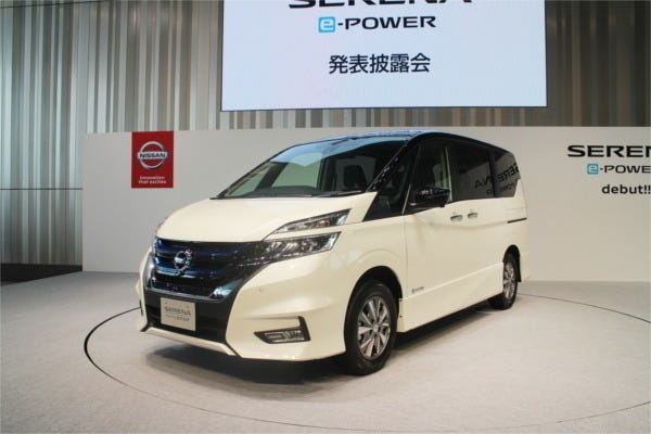 ノート の躍進に続けるか 日産 セレナ に E Power が登場 1 マイナビニュース