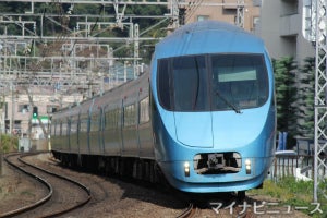 小田急電鉄 Jr東海 御殿場桜まつり 号 新宿 御殿場間4 14運転 マイナビニュース