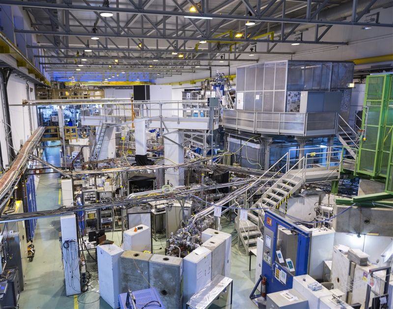 反物質の長期保存・輸送技術の開発を目指すCERN