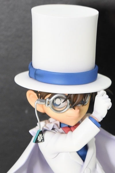 名探偵コナン 怪盗キッド衣装のコナンがフィギュアで登場 マイナビニュース