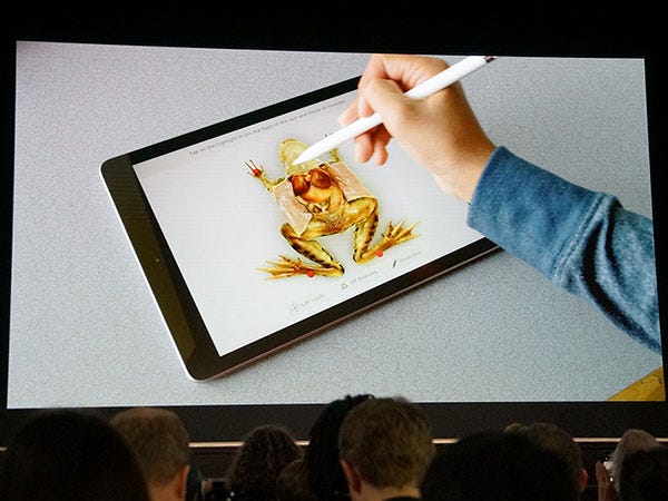 Apple Pencilに対応した新しい9.7インチiPadは、お手頃価格だけど「Pro
