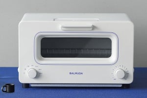 「BALMUDA The Toaster」に白とブルーの爽やかな限定カラーモデル