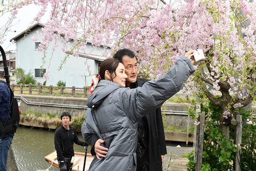 吉田鋼太郎　吉田羊
