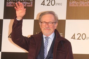 スピルバーグ監督が来日「『ジュラシック･パーク』は『ゴジラ』を基に…」