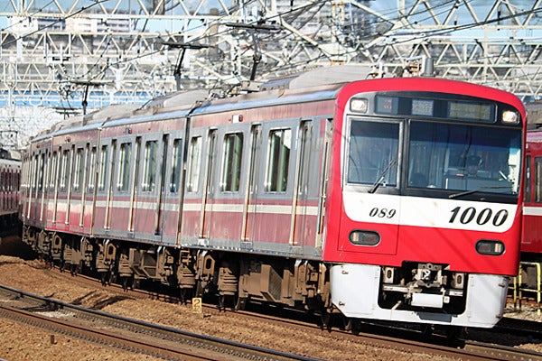 京浜急行電鉄は なぜ全面塗装に回帰したのか 1 マイナビニュース
