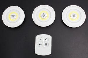 小型LEDライトの3個セット - 個別にも同時にも点灯と消灯が可能