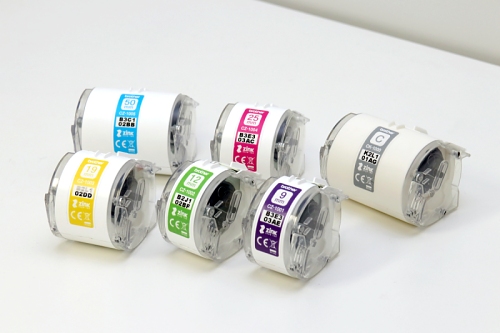 ブラザー、フルカラー対応のラベルプリンタ「P-touch Color」
