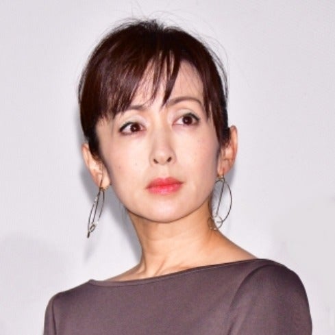 斉藤由貴の スリリングさ 平凡より楽しい 長女の発言に共演者感動 マイナビニュース