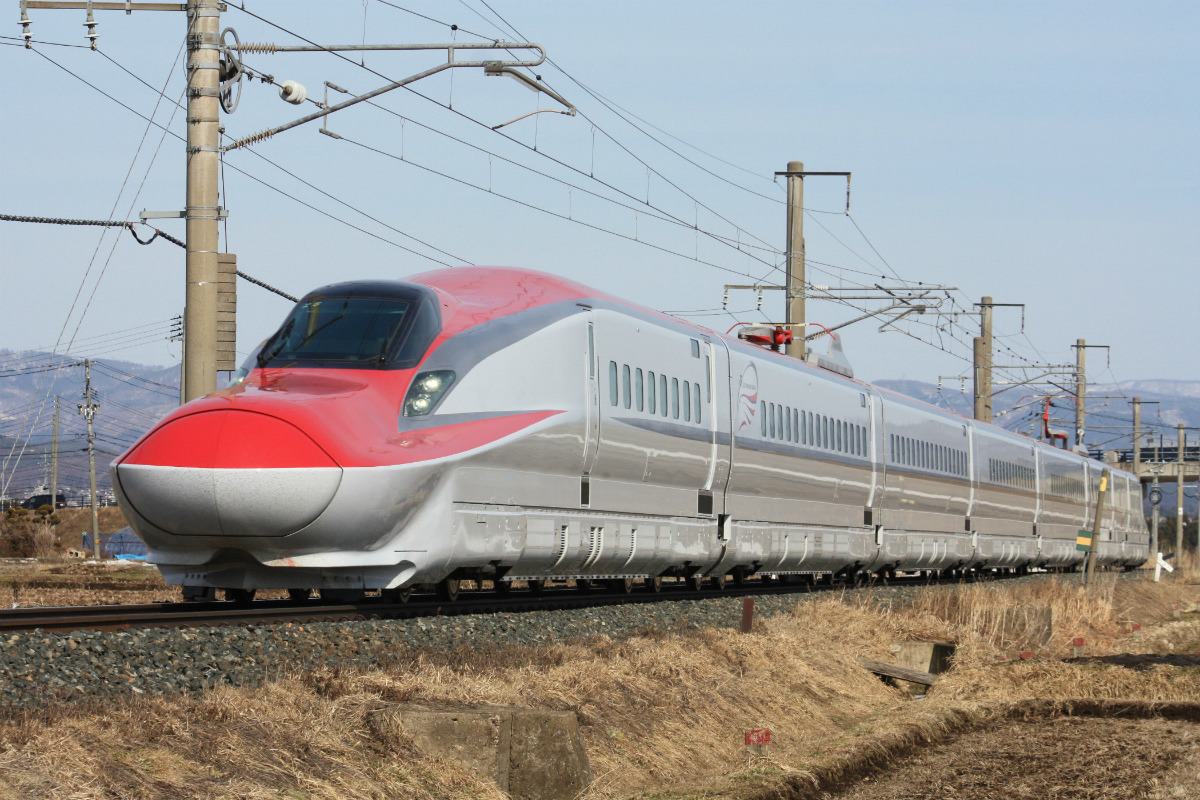 JR東日本、秋田新幹線「こまち」融雪装置を田沢湖線大釜駅に新設 | マイナビニュース