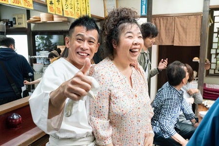 柳沢慎吾 中島唱子 ふぞろい 夫婦が中華料理屋でサプライズ共演 マイナビニュース