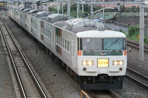 JR夏の臨時列車(2018)「ムーンライトながら」185系で夏休みに運行